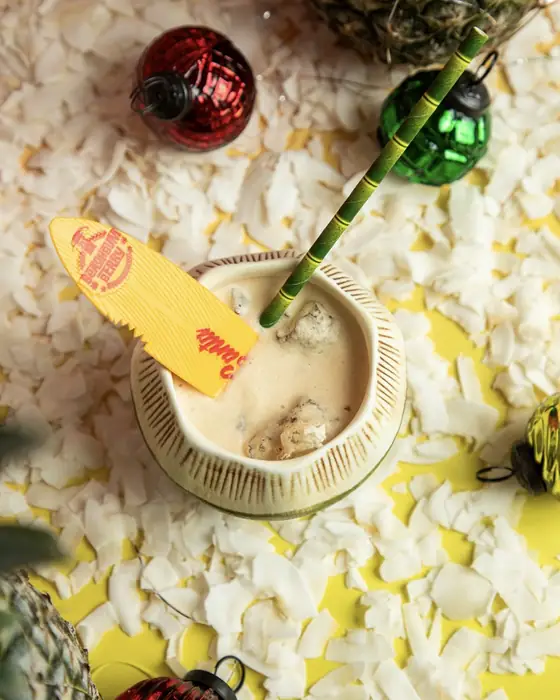 Kris Kringle Colada cocktail
